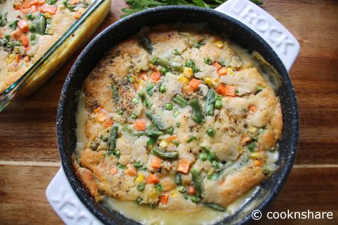 Easy Cozy Chicken Cobbler Chicken Cobbler, Chicken Breast Recipes Baked, Cozy Weekend, Weekend Meals, Midweek Meals, Savory Chicken, 30 Minute Meals, Classic Dishes, Chicken Flavors