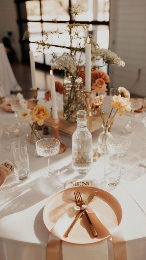 lanadelmarphoto on Instagram: Rachel + Nick’s groovy hill country wedding - the details were next level🧡✨ Fall Wedding Table Decor, French Country Wedding, Fall Wedding Tables, Pagan Wedding, Hill Country Wedding, Boho Trends, Vintage Wedding Decorations, Natural Glam, Future Wedding Plans