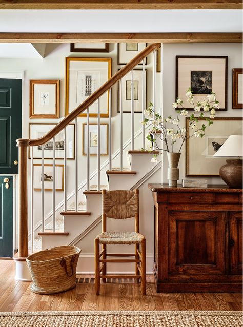 Master Hallway, Stair Plan, New England Home, Nancy Meyers, Stair Case, Cape Cod House, New England Homes, Big House, New England Style