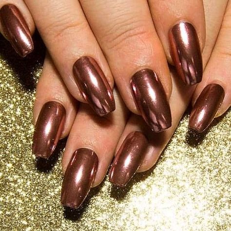 17 Trendy Winter Nail Colors for 2023-2024 - thepinkgoose.com Gold Nails Chrome, Metallic Nails Design, Toenail Art, Nails Rose, Bronze Nails, Copper Nails, Brown Nail, Nails Chrome, Nail Acrylic