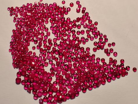 1.50 to 2.50MM Ruby Cabochons Gemstone | Round Shape Ruby Cabochons loose Stone https://etsy.me/3mYQm2X #red #round #no #yes #ruby #rubycabochons #roundshape #loosecabochons #redrubycabochons Unique Gemstones, Online Jewelry, Round Shape, Ruby, 50 %, Gems, India, Gemstones, Stone