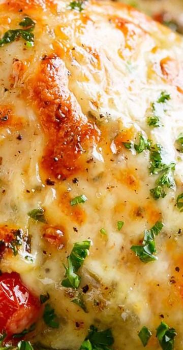 Balsamic Baked Chicken Breast with Mozzarella Cheese Balsamic Baked Chicken Breast, Balsamic Baked Chicken, Delicious Chicken Breast Recipes, Chicken Entrees, Chicken Main Dishes, Baked Chicken Breast, Chicken Dishes Recipes, Poultry Recipes, A Chicken