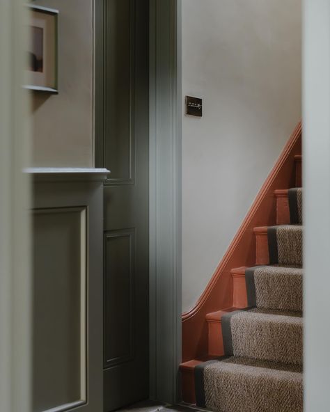 Jojo Barr | Beautiful new images from our recent Cotswold project just landed fresh in my inbox!! A Friday treat, sharing a small smattering with you… | Instagram Stairs And Landing Ideas, Burnt Terracotta, Hastings House, Paint Color Trends, Terracotta Paint, Wood Cupboard, Color Quiz, Trending Paint Colors, Terracotta Floor