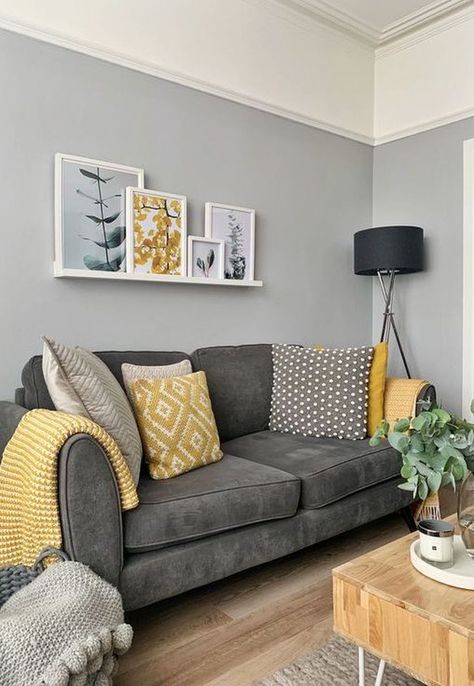 Gray Couches, Mustard Living Rooms, Grey And Yellow Living Room, Room Theater, Minimalist Living Room Decor, Living Room Decor Gray, Yellow Living Room, Living Room Color Schemes, Decor Home Living Room