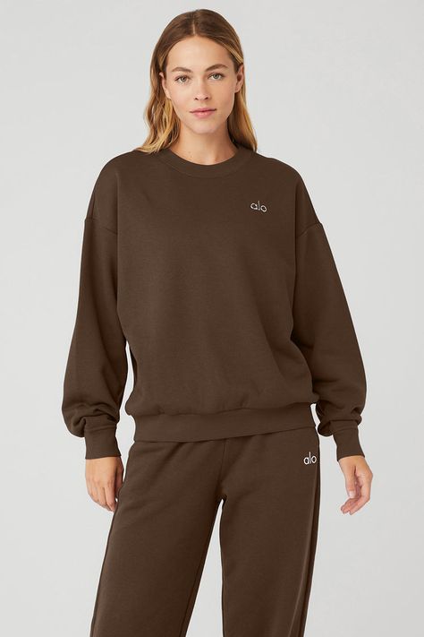 Accolade Crew Neck Pullover - Espresso | Alo Yoga Matching Sweats, Womens Capris, Back Women, Alo Yoga, Long Sleeve Crop Top, Bra Tops, Best Seller, Short Tops, French Terry