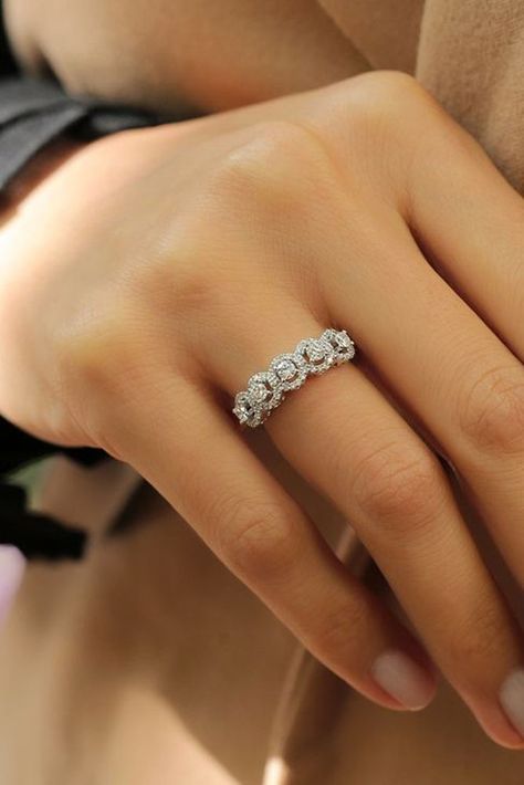 Diamond Ring Designs For Engagement, Bridal Rings Gold, Pretty Diamond Rings, Luxury Romantic Diamond Ring For Women, Engagement Ring For Bride Indian Diamond, Beautiful Rings For Women, Diamond Band Rings Women, Women’s Rings, Diamond Rings For Girls Unique