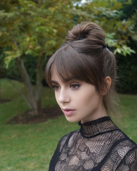 Lily Collins Hair, Sanggul Modern, Cute Haircuts, Trendy Hairstyle, Cute Hairstyles For Medium Hair, Long Hair With Bangs, Cute Hairstyles For Short Hair, Haircuts With Bangs, Dream Hair