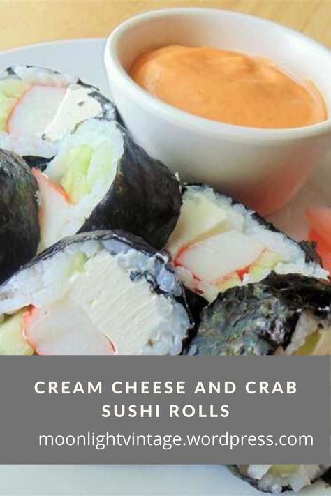 Crab And Cream Cheese Sushi Roll, Sushi With Cream Cheese, Nori Sushi, Homemade Sushi Rolls, Crab Sushi, Cucumber Sushi, Sushi Recipes Homemade, Sushi Roll Recipes, Homemade Sushi