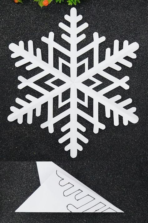 Diy Paper Snowflakes Pattern, Printable Snowflake Template, Make A Paper Flower, Craft Ideas For Beginners, Paper Snowflake Template, Christian Christmas Decorations, Paper Snowflake Patterns, Paper Snowflakes Diy, How To Make Snowflakes