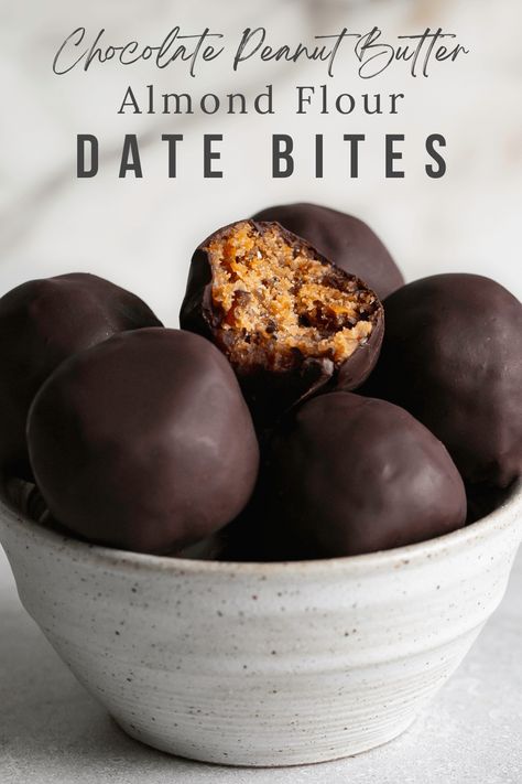 Chocolate Peanut Butter Almond Flour Date Bites - Healthy Little Vittles Date Bites, Clean Dessert, Paleo Recipes Dessert, Chocolate Bites, Desserts Vegan, Protein Bites, Healthy Sweet Treats, Healthy Sweets Recipes, Sugar Free Recipes