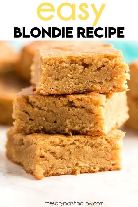 Soft Blondies Recipe, Cake Mix Blondies Recipe, Blondies Recipe Classic, Brown Sugar Blondies, Brown Butter Blondies, Blondies Recipe Easy, Marshmallow Dessert, Blondie Recipes, Tempting Food