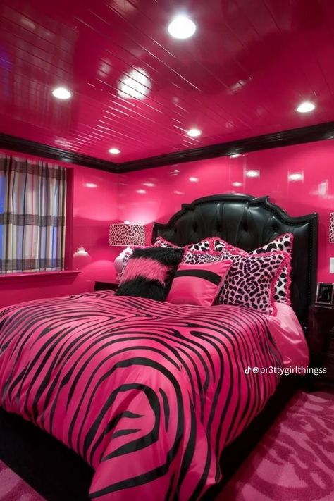 Hot Pink Bedroom Ideas, Hot Pink Bedroom, Hot Pink Room, Hot Pink Bedrooms, 2000s Room, Pink Bedroom Ideas, Bedroom Ideas Inspiration, Pink Room Decor, Dream Apartment Decor