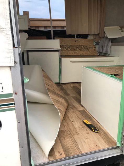 Tent Trailer Remodel Diy, Pop Up Camper Remodel, Tent Trailer Remodel, Vintage Trailer Remodel, Camper Flooring, Popup Camper Remodel, Trailer Renovation, Camper Diy, Camper Reno