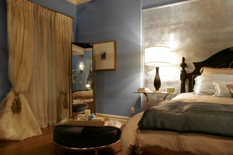 Gossip Girl Bedroom, Blair Waldorf Bedroom, Blair Waldorf Room, Gossip Girl Decor, Estilo Gossip Girl, Gossip Girls, Bed Design Modern, Girl Decor, Blair Waldorf