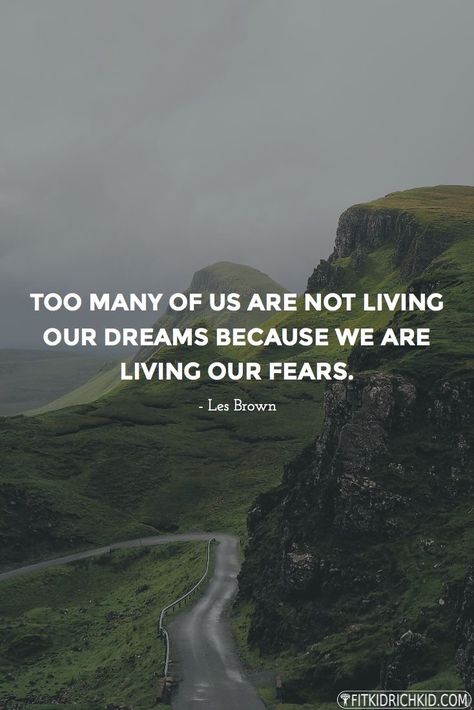 Fear is like a wall...it will keep you in a life you never wanted. But that wall is also invisible, which means at any time you can walk through it. Live the life you always wanted by breaking free of fear and walking through that wall.  #ahealthierlifestyle #fear #wall #mindset #quotes #life #journey #dreams Les Brown, Life Journey, Mental Training, Quotes Life, A Quote, Travel Quotes, Motivation Inspiration, The Words, Great Quotes