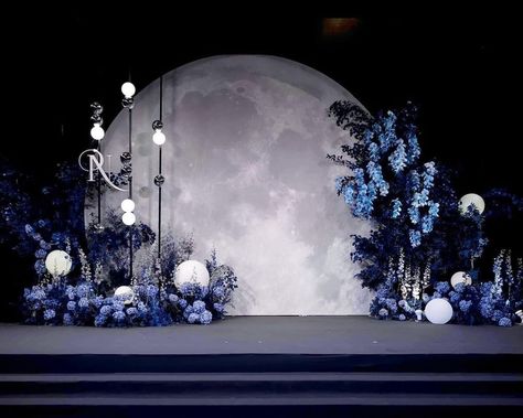 Celestial Wedding Photo Backdrop, Celestial Wedding Backdrop, Celestial Theme Party Decor, Moon Wedding Backdrop, Universe Wedding Theme, Celestial Themed Wedding, Moon Wedding Theme, Galaxy Backdrop, Starry Night Prom