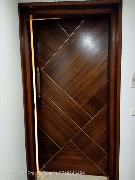 Door Designs by Interior Designer SAMS DESIGNS, Delhi | Kolo Single Main Door Designs, Design For House, House Front Door Design, House Main Door, Flush Door Design, Door Design Photos, House Main Door Design, Single Door Design, Main Entrance Door Design