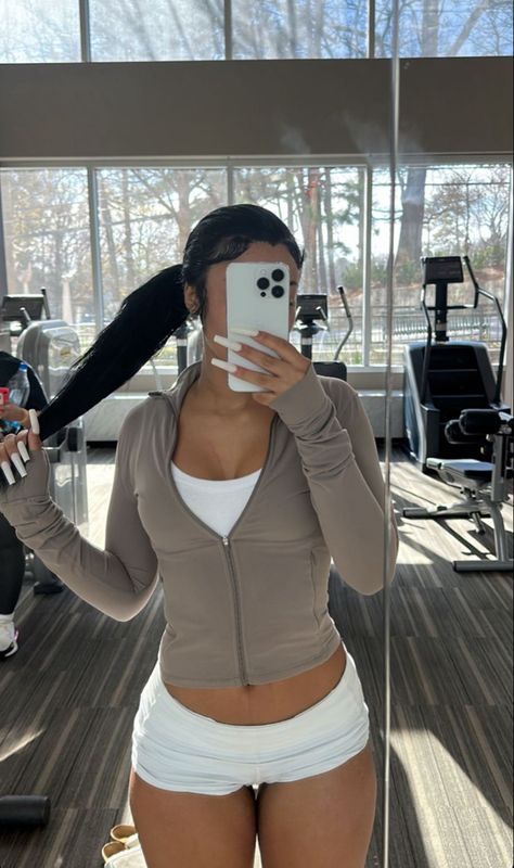 777 Cute Gym Outfits, Gym Outfits, Cute Everyday Outfits, Baddie Outfits Casual, Cute Simple Outfits, Girly Outfits, Lookbook Outfits, Cute Casual Outfits, Gym Outfit