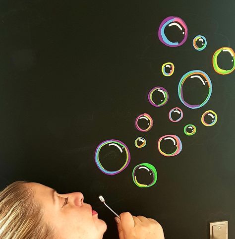 Art Bubbles, Chalkboard Drawing, Chalkboard Drawings, Chalkboard Art, Board Ideas, Chalkboard, Color Splash, Chalk, Bubbles