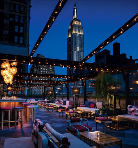 Rooftop Bar Design, New York Rooftop, New York Restaurants, Rooftop Bars Nyc, New York Trip, New York Bar, San Myshuno, Nyc Rooftop, Nyc Times Square