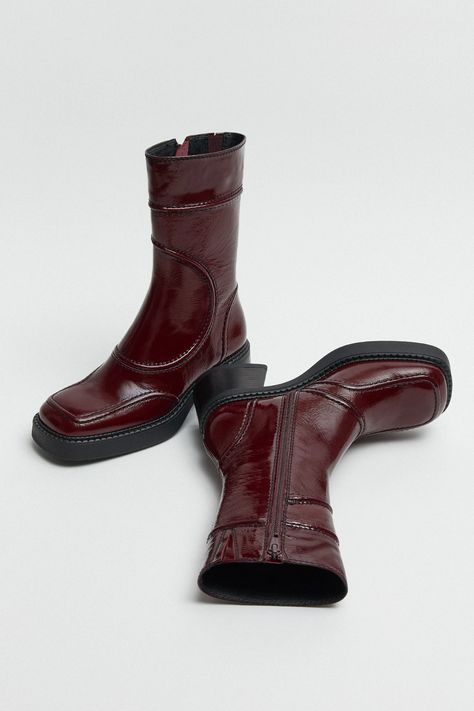 Winter Boots 2024, Winter Shoes 2024, Miista Boots, Burgundy Ankle Boots, Shoes For Winter, Miista Shoes, Burgundy Boots Ankle, Boots Outfit Ankle, Burgundy Boots