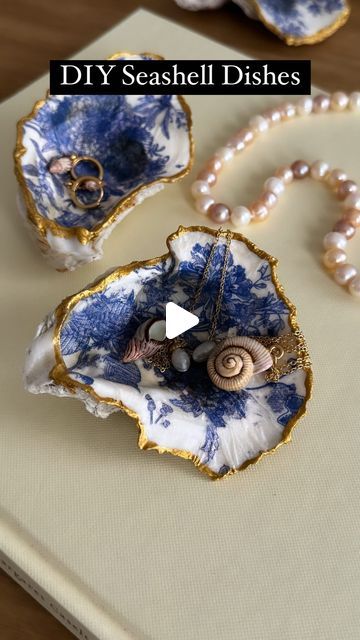 Seashell Modge Podge, How To Decoupage Shells, Decoupage Shells Diy, Scallop Shell Craft Ideas, Sheri Wilson, Scallop Shell Craft, Decoupage Shells, Seashell Necklaces, Ring Holder Diy