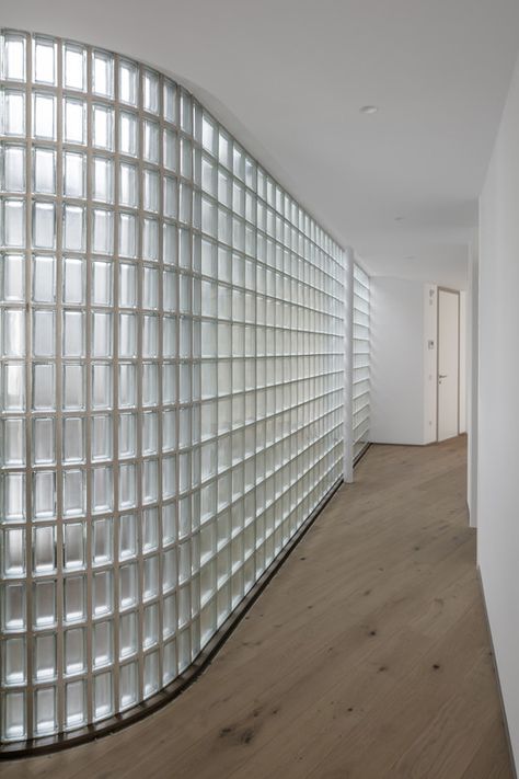 Glass Block Wall, Glass Brick, Curved Walls, Glass Block, Block Wall, Glass Blocks, Santa Clara, Modernism, House Inspo