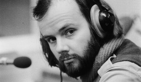 RIP #JohnPeel  https://t.co/prG0whu3I9 Nostalgia 70s, John Peel, Dry Sense Of Humor, Marc Bolan, John Roberts, Old Time Radio, Bbc Radio 1, Retro Radio, The Wailers