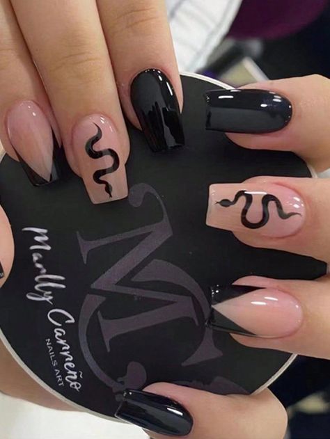 Unghie Nail Art, Punk Nails, Makijaż Smokey Eye, Design Nail, Square Acrylic Nails, Nail Art Ideas, Dope Nails, Short Acrylic Nails, Best Acrylic Nails