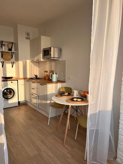 Small Unit Ideas Apartments, Ikea Tiny Apartment, Scandi Studio Apartment, Studio Apartment Kitchenette, Small Living Ideas Space Saving, Small Kitchen Dining Ideas, Small Minimal Apartment, Studio Apartment Kitchen Ideas, Mini Apartment Design