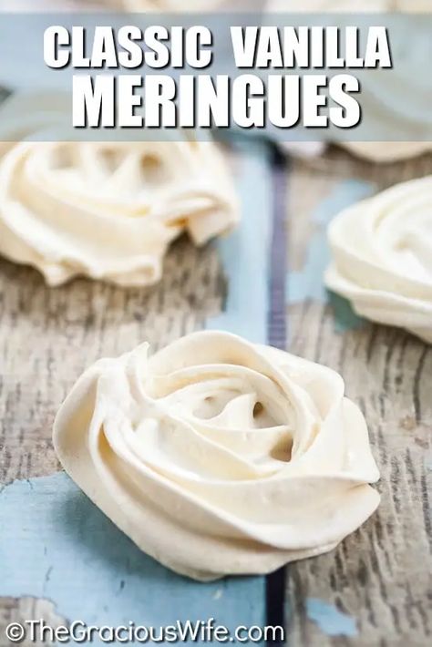 Mirangue Recipe, Marange Recipe, Meringue Cookies Recipe, Cookies Recipes Easy, Vanilla Meringue Cookies, Vanilla Meringue, Easy Meringues, Meringue Cookie, Meringue Cookie Recipe