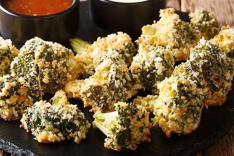 Crispy Garlic Parmesan Broccoli Bites Recipe: This Baked Broccoli Recipe Is Garlicy, Cheesy, Crunchy Perfection Garlic Parmesan Broccoli, Parmesan Broccoli Recipes, Baked Broccoli Recipe, Broccoli Bites, Parmesan Broccoli, Olive Oil Garlic, Broccoli Recipe, Baked Garlic, Veggie Side Dishes