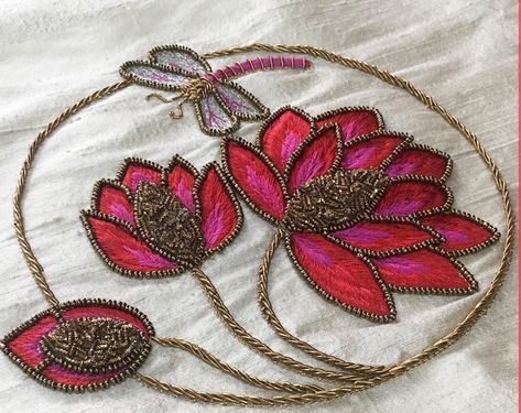 Lotus Motif Embroidery, Aari Lotus Design, Lotus Embroidery Motifs, Lotus Embroidery Design Blouse, Gold Blouses, Lotus Embroidery, Printable String Art Patterns, Saree Painting Designs, Embroidery Stitches Beginner