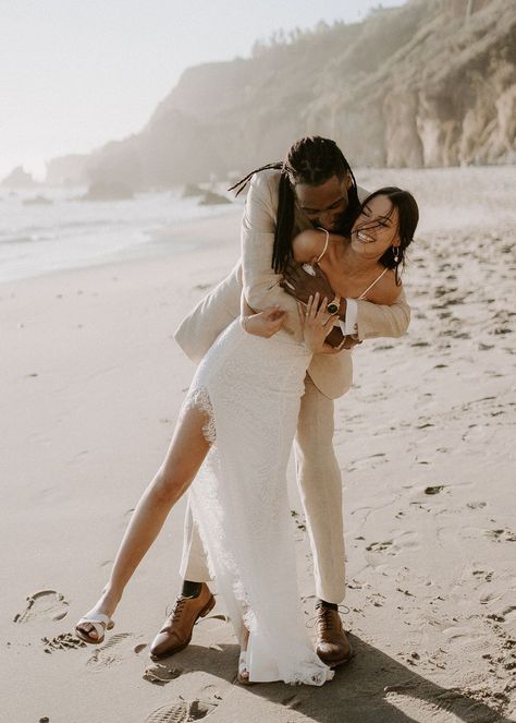 Malibu micro wedding elopement El Matador Beach + Point Dume nature cliffs bride groom ideas in soCal + San Diego stunning scenic epic locations to elope Laguna Beach National park Pacific Coast SoCal Southern California Wedding Pictures Beach, Beach Wedding Pics, Dream Beach Wedding, Wedding Picture Poses, Beach Wedding Inspiration, Beach Wedding Photography, Beach Wedding Photos, Wedding Photography Styles, Beach Engagement Photos