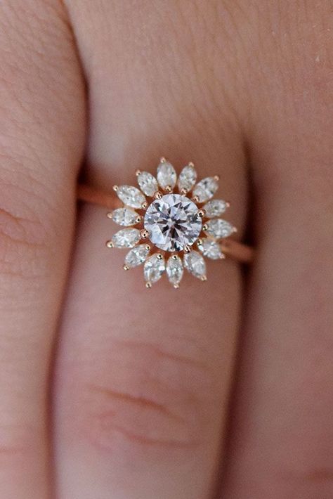 Engagement Ring Flower, Blue Diamond Engagement Ring, Sapphire Engagement Rings, Unique Diamond Engagement Rings, Ring Flower, Wedding Rings Halo, Wedding Rings Rose Gold, Morganite Engagement, Dream Engagement Rings