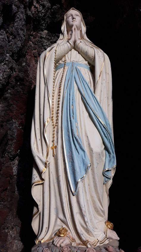 Our Lady Of Lourdes Statue, Mother Mary Images, Catholic Pictures, Jesus Mary And Joseph, Lady Of Lourdes, Our Lady Of Lourdes, Mama Mary, Queen Of Heaven, Christian Friends