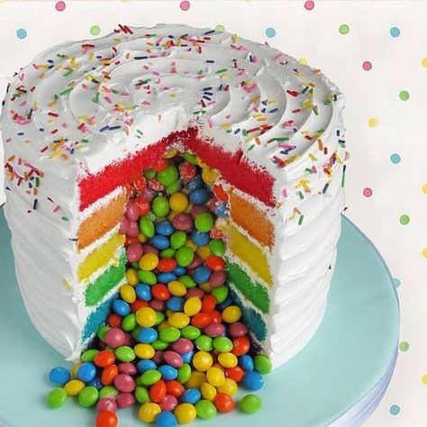 Candy Filled Cake, Skittles Cake, Rainbow Layer Cakes, Candy Birthday Cakes, Novelty Birthday Cakes, Yoghurt Cake, Birthday Baking, Pinata Cake, Rainbow Birthday Cake