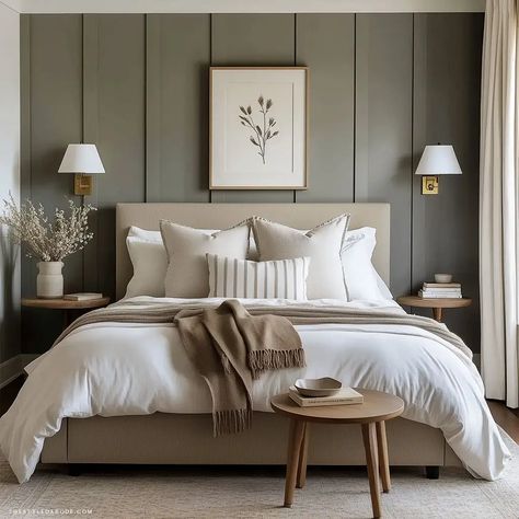 Green Bedroom Accent Wall Ideas, Green Wall Master Bedrooms Decor, Greige And Green Bedroom, Bedroom Green Neutral, Master Room Accent Wall Ideas, Green Chair In Bedroom, Neutral Couple Bedroom, Master Feature Wall Ideas, Sage Green Accent Wall Master Bed