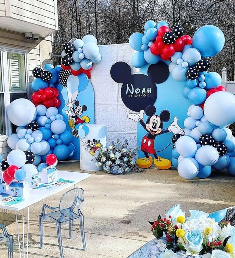 Baby Boy Birthday Themes, Mickey Mouse Birthday Decorations, Mickey First Birthday, Mickey 1st Birthdays, Baby First Birthday Themes, Mickey Mouse Birthday Cake, Mickey Mouse Themed Birthday Party, Fiesta Mickey Mouse, Mickey Mouse Baby Shower