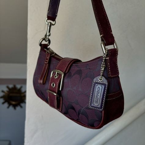 $230 free shipping 💌SOLD Y2K Coach Plum Purple Demi Buckle Suede Canvas Shoulder Bag approx measurements 8.5” L 4.5” H 2” W with 7” drop 💌 PRICE FIRM/NO OFFERS - excellent condition - rare color way 💜 - bottom is suede #y2k #coach #vintage Vintage Coach Shoulder Bag, Vintage Guess Bag, Vintage Coach Bags Outfits, Vintage Coach Purse, Coach Bag Outfit, 90s Handbags, Y2k Bags, Purple Clothing, Purple Y2k