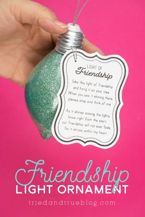 Friendship Bulb Ornaments Diy, Light Up Christmas Ornaments Diy, Diy Friendship Ornaments, Friendship Christmas Ornaments Diy, Christmas Light Ornaments Diy Kids, Light Of Friendship Ornament Diy, Cute Crafts To Make For Friends, Group Ornament Ideas, Diy Best Friend Ornaments