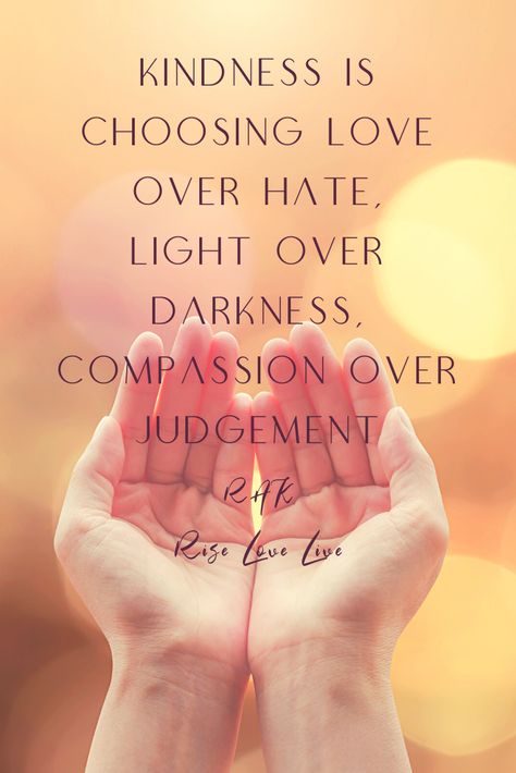 Showing kindness to strangers or during the heat of a moment is a challenge for all and when we blow an opportunity to be kind, we are not very proud of ourselves. On the flip side, when we are kind to others, especially when we are kind to strangers it warms our hearts – and that act warms their hearts too!  #INSPIRATION, #KINDNESS, #LOVE, #MOTIVATION, #PASSION, #PASSIONPROJECT, #POSITIVITY, #SPREADKINDNESS, #SPREADPOSITIVITY, #COMPASSION, #riselovelive Selfless Love Quotes Acts Of Kindness, Share Love And Kindness, Give Quotes Acts Of Kindness, Show Compassion Quotes, Love Kindness Quotes, Be An Inspiration To Others, Show Kindness Quotes, Quotes On Compassion For Others, Loving Kindness Quotes