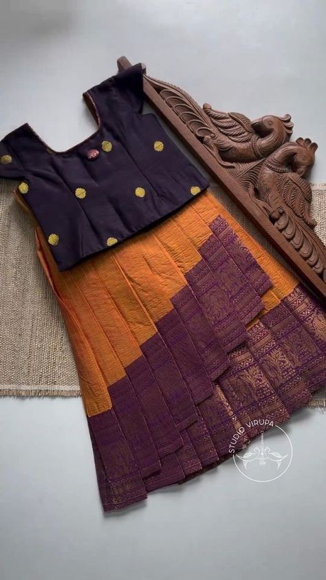 Traditional Dresses For Kids, Indian Traditional Dresses, Indian Dresses For Kids, Baby Dress Diy, Indian Ethnic Wear For Women, Kids Ethnic Wear, Kids Dress Collection, Kids Blouse Designs, Ethnic Wear For Women