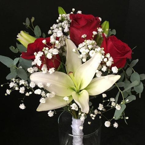 Flower Bouquet Lily And Roses, Roses And Lily Bouquet, Bridal Bouquet Lilies And Roses, Lily And Baby Breath Bouquet, Red And White Flower Bouquets, Red Rose And Lily Bouquet, Lily And Rose Bouquet, Red Roses And White Lilies Bouquet, Roses And Lilies Arrangements