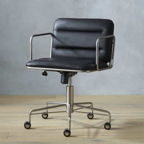 Work and play. With modern office furniture and colorful office chairs, you can… Colorful Office Chair, Black Leather Office Chair, Rolling Desk Chair, Modern Home Office Furniture, Mid Century Office Chair, Velvet Office Chair, Leather Recliner Chair, Modern Office Chair, Black Office Chair