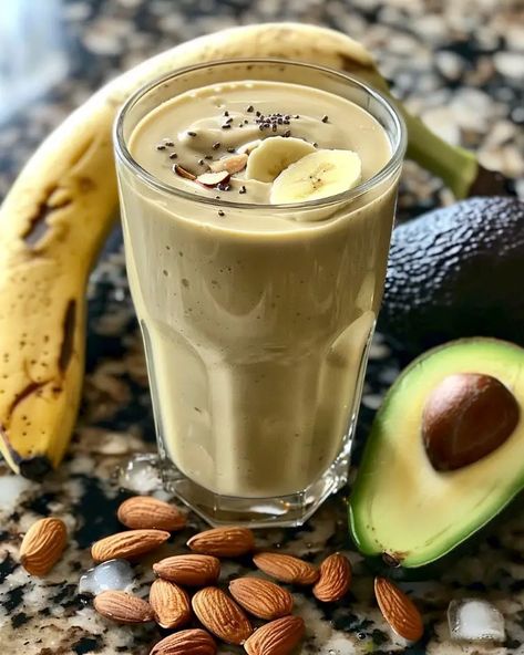 Almond, Banana, Avocado Smoothie with Honey Avocado Honey Smoothie, Almond Banana Avocado Smoothie, Smoothie With Honey, Medicinal Drinks, Banana Avocado Smoothie, Avocado Banana Smoothie, Oats Smoothie Recipes, Zdrava Hrana, Green Smoothie Diet