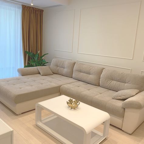 Modern Sofa Sets For Small Living Room, 1 Sofa 2 Chairs Living Room Layout, Stylish Sofa Sets Living Rooms, Living Room Sofa Set Small Spaces, Sofa Design Living Rooms Indian, Living Room Indian, Stylish Sofa Sets, Stylish Living Room Furniture, Sofa Couch Design