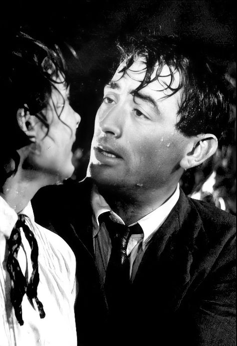 Audrey Hepburn and Gregory Peck Gregory Peck Aesthetic, Gregory Peck Roman Holiday, Old Hollywood Actors, Atticus Finch, Gregory Peck, Black And White Movie, Hollywood Men, Roman Holiday, Golden Age Of Hollywood