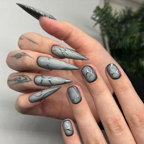 Rave Nails, Matching Nails, Witchy Nails, Mens Nails, Sharp Nails, Chrome Nails Designs, Punk Nails, Goth Nails, Grunge Nails