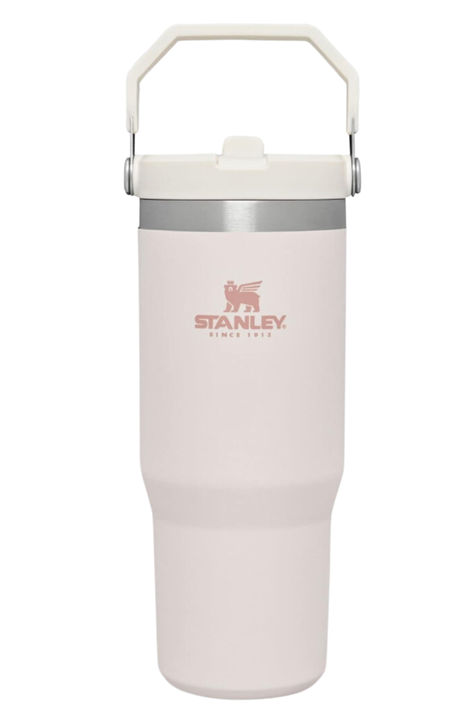 Add a feminine touch to your hydration routine with the Rose Quartz STANLEY IceFlow Tumbler. This stainless steel cup, equipped with vacuum insulation, is the epitome of elegance Stanley Iceflow Tumbler, Stanley Cup Iceflow, Stanley Cup Rose Quartz, Stanley Rose Quartz, Rose Quartz Stanley, Pink Stanley, Stanley Water Bottle, Stanley Products, Stanley Iceflow